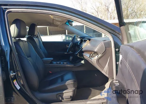 2016 Toyota Avalon Xle z USA, uszkodzony, nr VIN 4T1BK1EB7GU216672